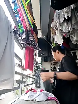 Snapshot of Uniquebeauty32 chatting on 03/02/26, 10:38 Uniquebeauty32 online show from 03/02/26, 10:38