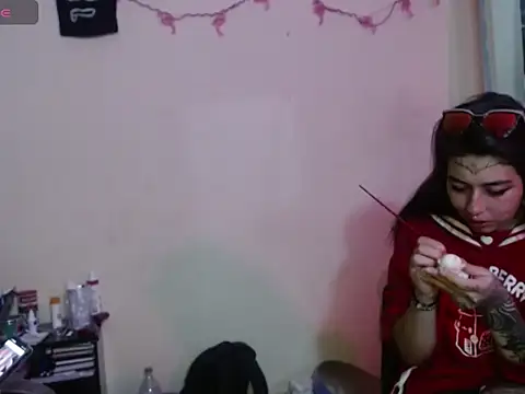 saenzjulieta1 online show from 09/27/25, 05:41