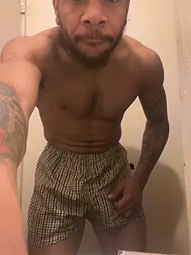 Snapshot of 1mistaGoodWood chatting on 04/07/26, 12:40 1mistaGoodWood online show from 04/07/26, 12:40