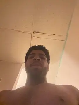 Snapshot of 1mistaGoodWood chatting on 04/08/26, 12:56 1mistaGoodWood online show from 04/08/26, 12:56