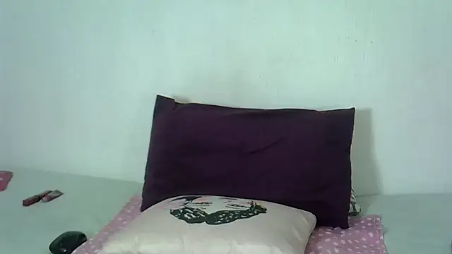 HotSexxy12 online show from 11/18/25, 08:12