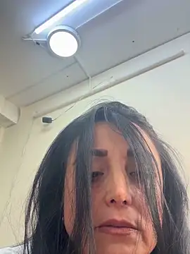 hotadhara01 online show from 02/10/26, 10:42