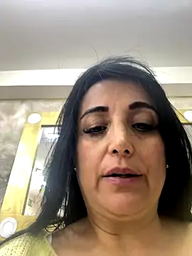 hotadhara01 online show from 12/19/25, 09:50