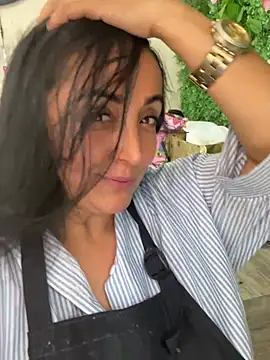 hotadhara01 online show from 03/27/26, 03:24