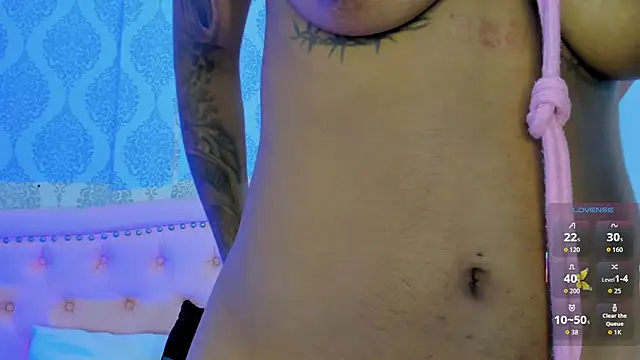 OnlyGia online show from 09/30/25, 07:42