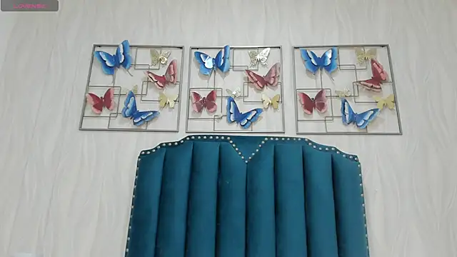 OnlyGia online show from 12/21/25, 07:48