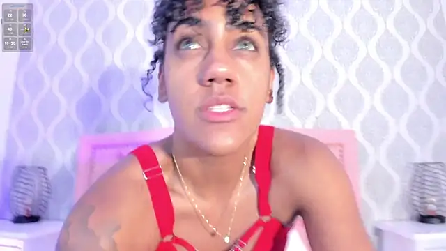 OnlyGia online show from 11/22/25, 08:51