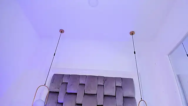 OnlyGia online show from 04/09/26, 03:41