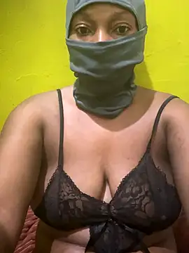 Snapshot of kinghtwalker chatting on 10/01/25, 04:33 kinghtwalker online show from 10/01/25, 04:33