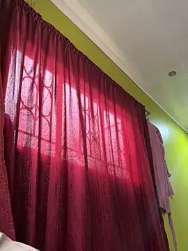 Snapshot of kinghtwalker chatting on 10/23/25, 11:20 kinghtwalker online show from 10/23/25, 11:20