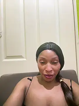 Snapshot of kinghtwalker chatting on 04/10/26, 02:29 kinghtwalker online show from 04/10/26, 02:29