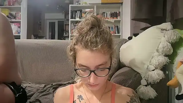 harleyblair online show from 06/24/26, 10:18