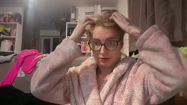 harleyblair online show from 05/20/26, 10:18
