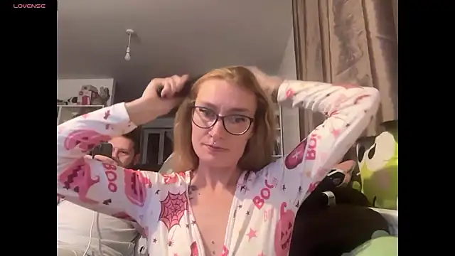 harleyblair online show from 11/03/25, 11:30