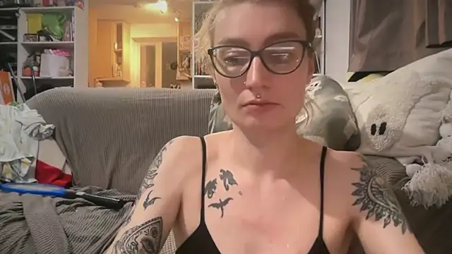 harleyblair online show from 05/10/26, 08:44