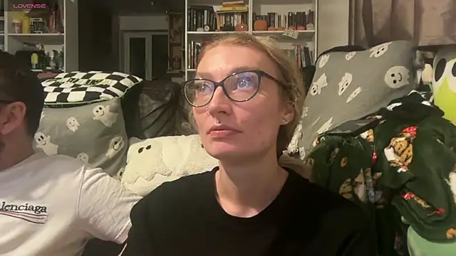 harleyblair online show from 11/05/25, 11:30