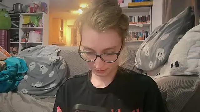 harleyblair online show from 05/12/26, 10:05
