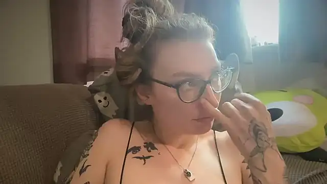 harleyblair online show from 07/05/26, 06:15