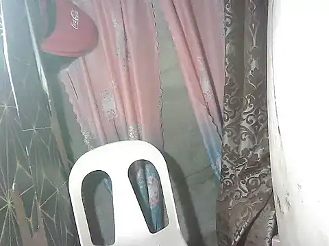 Snapshot of lady_helen00 chatting on 03/08/26, 11:19 lady helen00 online show from 03/08/26, 11:19