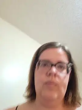 VeiledMuse online show from 04/19/26, 01:39