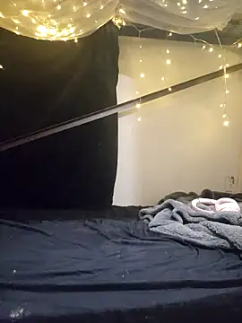 VeiledMuse online show from 11/16/25, 02:16