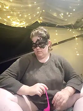 VeiledMuse online show from 11/23/25, 02:10