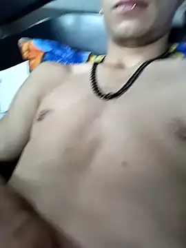 Tussi-amor online show from 10/18/25, 08:11