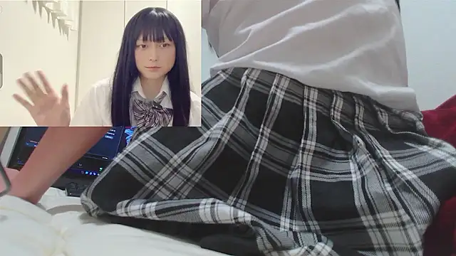 Snapshot of Mia032 chatting on 10/10/25, 02:18 Mia032 online show from 10/10/25, 02:18