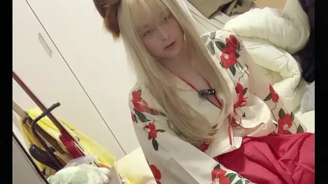 Mia032 online show from 01/14/26, 02:09