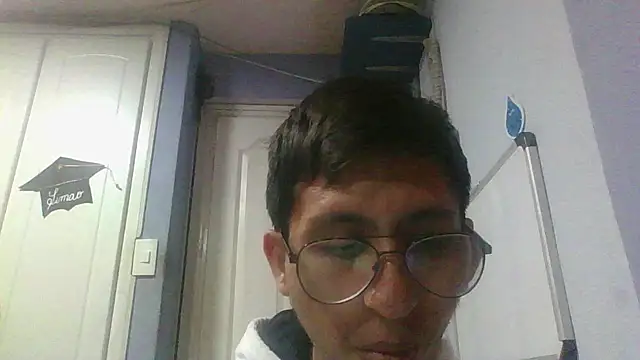 Ethancito202 online show from 10/16/25, 09:56