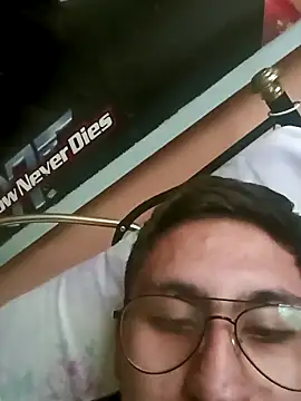 Ethancito202 online show from 10/03/25, 09:27