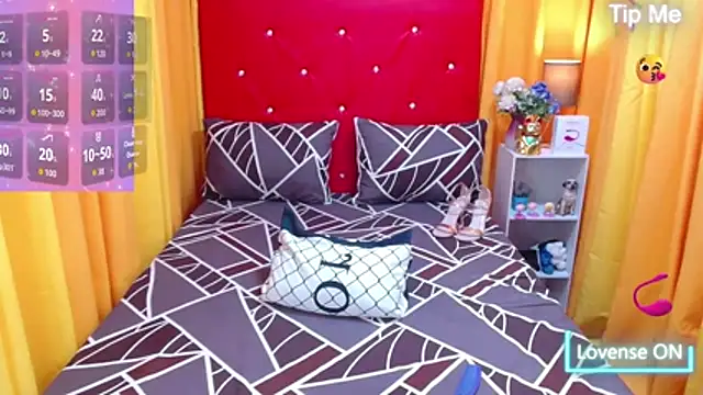 XxTsCarmellaHUGECOCKxX online show from 05/12/26, 06:58