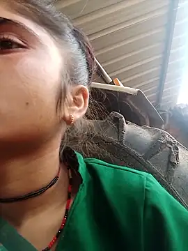 Sneha sharma1 online show from 09/11/25, 10:04