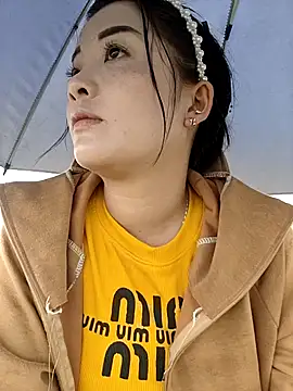 Snapshot of asian_2k chatting on 09/26/25, 01:12 asian 2k online show from 09/26/25, 01:12