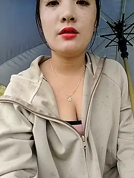Snapshot of asian_2k chatting on 09/25/25, 01:44 asian 2k online show from 09/25/25, 01:44