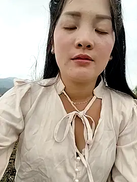 asian 2k online show from 11/04/25, 12:47