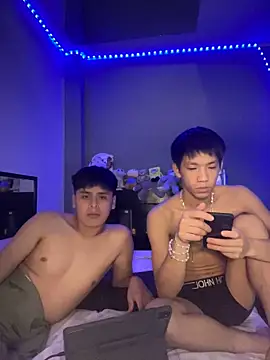 Snapshot of Kailertwink chatting on 05/03/26, 02:16 Kailertwink online show from 05/03/26, 02:16