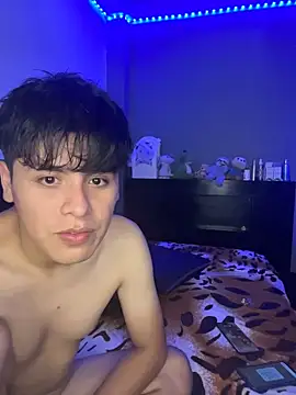 Kailertwink online show from 02/15/26, 04:13