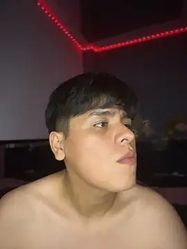 Kailertwink online show from 02/09/26, 01:47