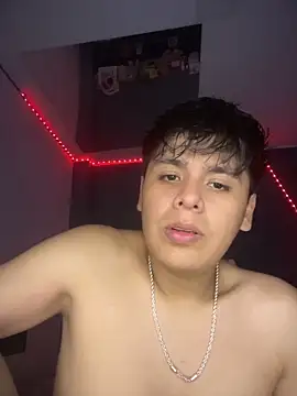 Kailertwink online show from 04/05/26, 09:54