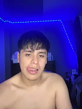 Kailertwink online show from 04/01/26, 02:57