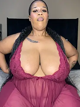 THICKBUNNYCHICKxxx online show from 05/16/26, 07:24