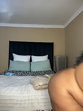 THICKBUNNYCHICKxxx online show from 02/24/26, 10:21