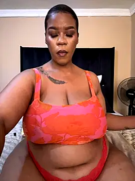 THICKBUNNYCHICKxxx online show from 09/24/25, 10:11