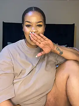 THICKBUNNYCHICKxxx online show from 06/09/26, 07:59