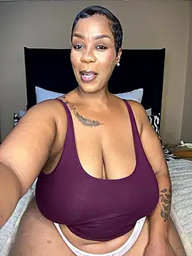 THICKBUNNYCHICKxxx online show from 01/06/26, 08:24