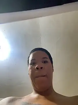 THICKBUNNYCHICKxxx online show from 10/07/25, 08:21