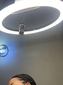 THICKBUNNYCHICKxxx online show from 02/17/26, 08:17