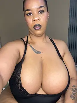 THICKBUNNYCHICKxxx online show from 07/30/26, 06:01