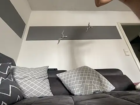 Snapshot of greggts chatting on 10/06/25, 11:22 greggts online show from 10/06/25, 11:22